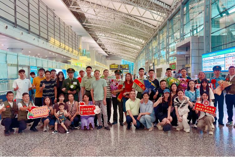 中山多鎮(zhèn)街備好暖心大禮包，送給最可愛(ài)的人